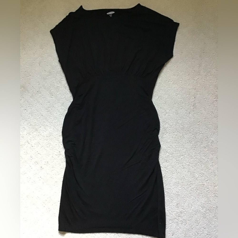Old navy maternity small black short sleeve fitted dress